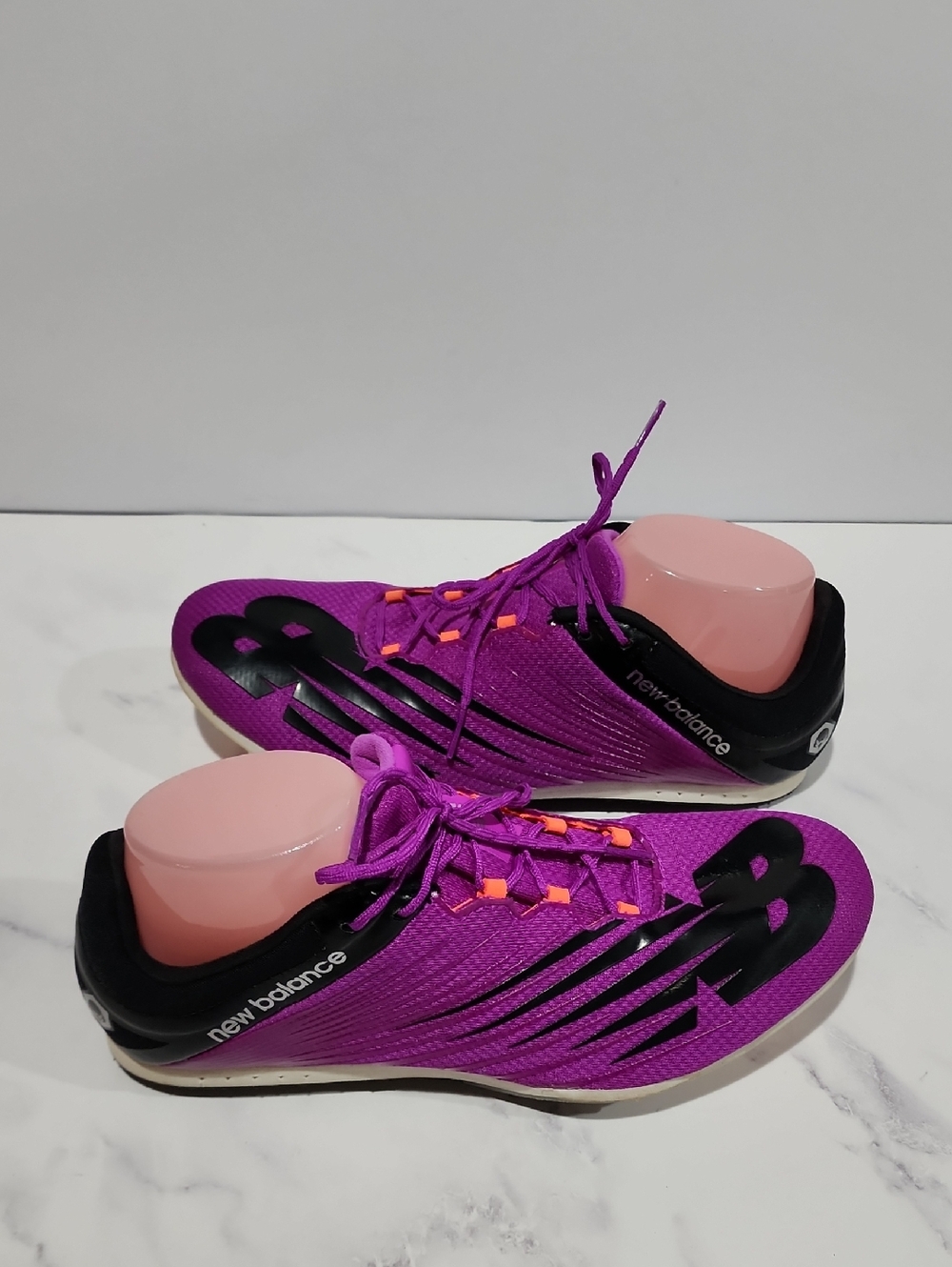 New Balance MD 500 Athletic Shoes